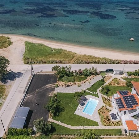 Electra Beachfront Suites, Nea Irakleia Dış mekan fotoğraf