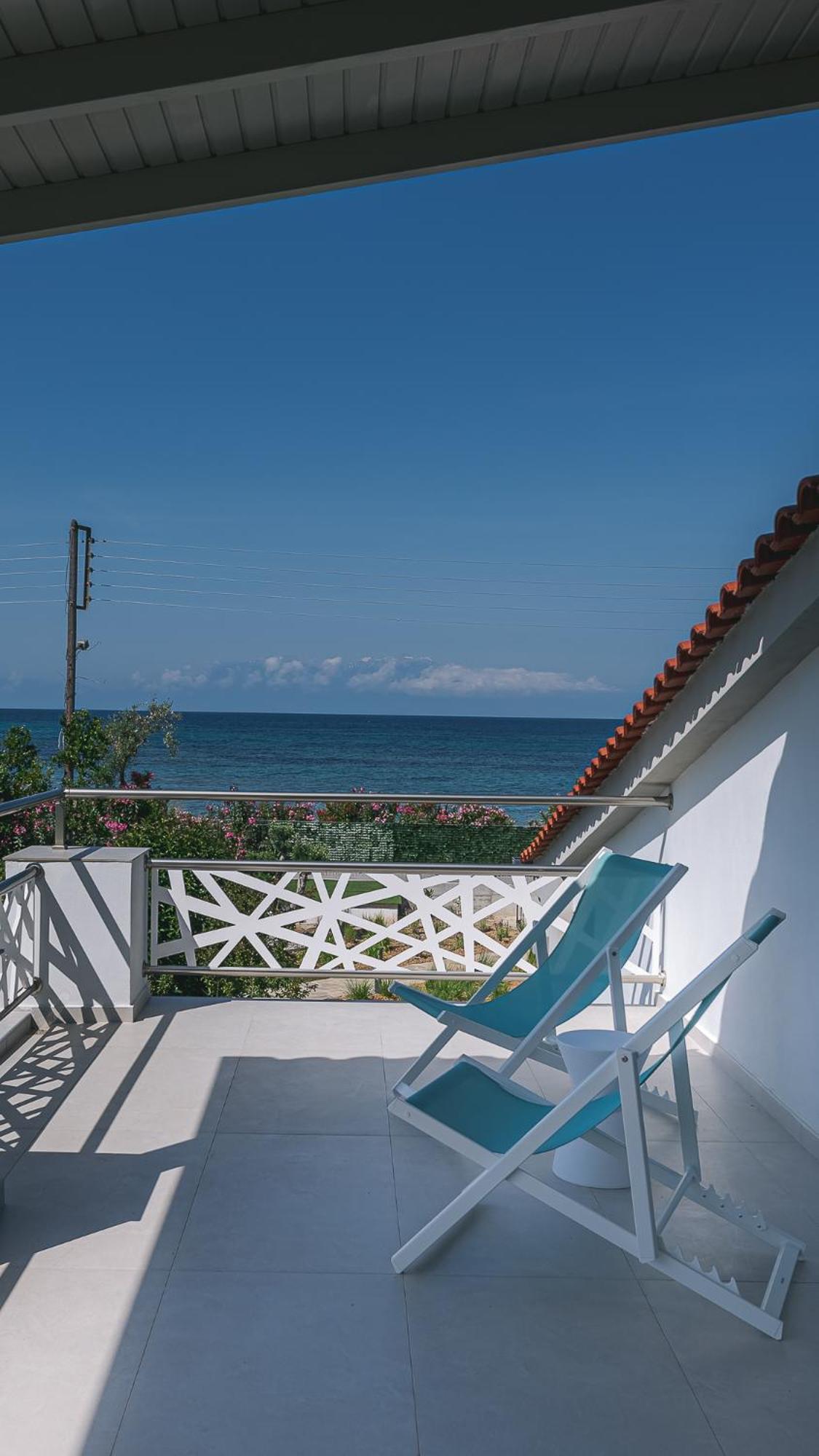 Electra Beachfront Suites, Nea Irakleia Dış mekan fotoğraf
