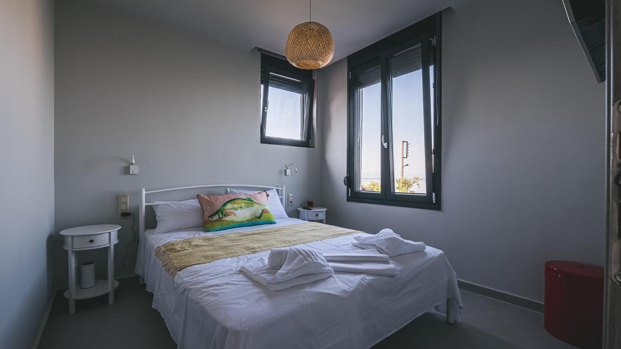 Electra Beachfront Suites, Nea Irakleia Dış mekan fotoğraf