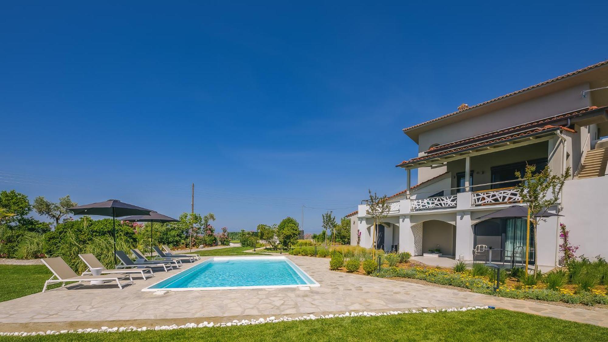 Electra Beachfront Suites, Nea Irakleia Dış mekan fotoğraf